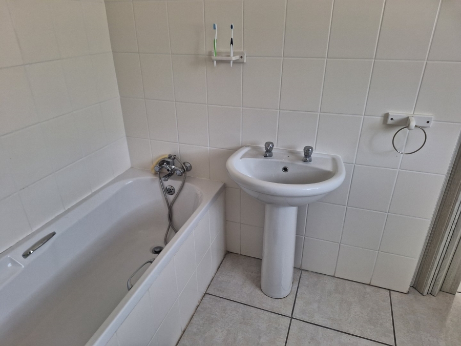 4 Bedroom Property for Sale in Dana Bay Western Cape